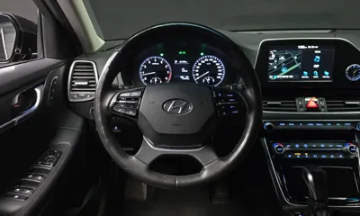 Hyundai Grandeur 2017, 111671 км, за 8919.72 USD - фото 13