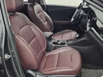 Kia Niro 2020, 74000 км, за 13062.89 USD - фото 10