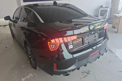 Lynk & Co 03 2022, 33000 км, за 11713 USD