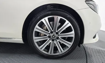 Mercedes-Benz E-Class 2018, 32011 км, за 23376.95 USD - фото 21