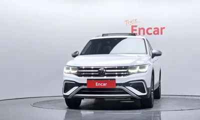 Volkswagen Tiguan 2023, 50920 км, за 18708.15 USD