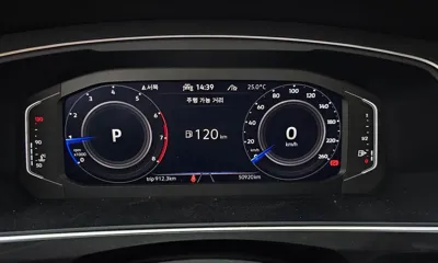 Volkswagen Tiguan 2023, 50920 км, за 18708.15 USD - фото 8