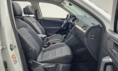 Volkswagen Tiguan 2023, 50920 км, за 18708.15 USD - фото 11