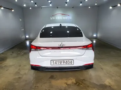 Hyundai Avante 2023, 51000 км, за 10986.15 USD