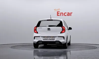 Kia Morning 2021, 56882 км, за 7862.57 USD