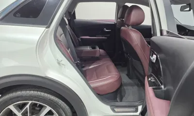 Kia Niro 2020, 118006 км, за 11356.18 USD - фото 12