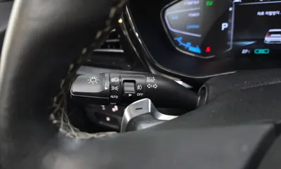 Kia Niro 2020, 118006 км, за 11356.18 USD - фото 18