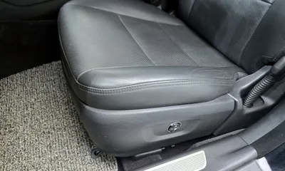 Hyundai Equus 2014, 85133 км, за 6435.67 USD - фото 31
