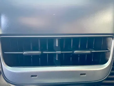 Tesla Model 3 2021, 98000 км, за 14999.47 USD - фото 22