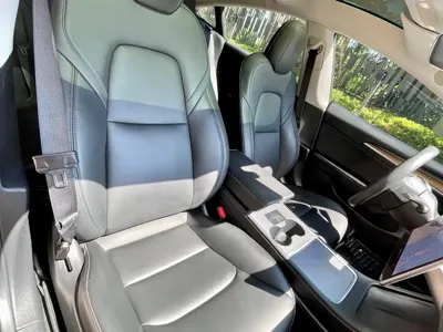 Tesla Model 3 2021, 98000 км, за 14999.47 USD - фото 24