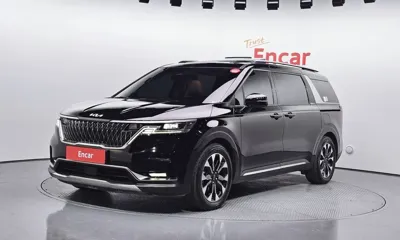 Kia Canival · 2023 год