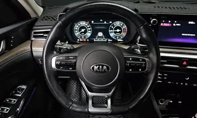 Kia K5 2020, 65738 км, за 12715.22 USD - фото 13