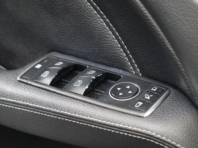 Mercedes-Benz B-Class 2018, 63086 км, за 10437.18 USD - фото 13