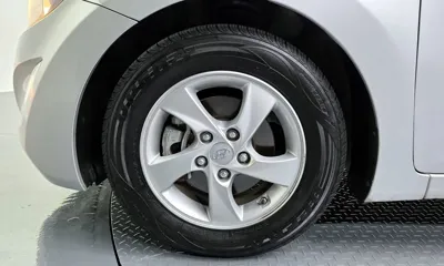 Hyundai Avante 2016, 86594 км, за 4167.48 USD