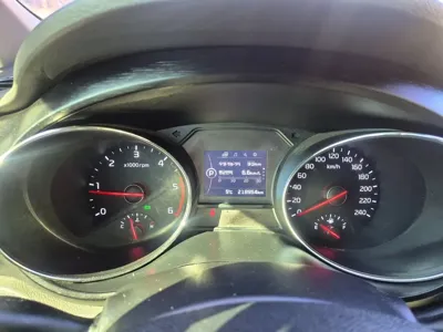 Kia Canival 2018, 218900 км, за 6381.45 USD - фото 8