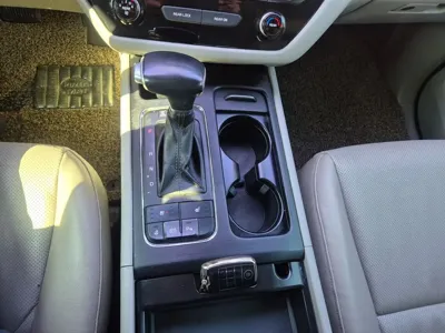 Kia Canival 2018, 218900 км, за 6381.45 USD - фото 9