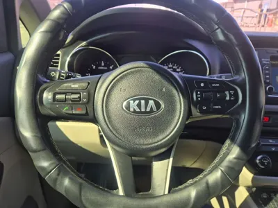 Kia Canival 2018, 218900 км, за 6381.45 USD - фото 11