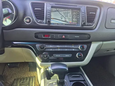 Kia Canival 2018, 218900 км, за 6381.45 USD - фото 12