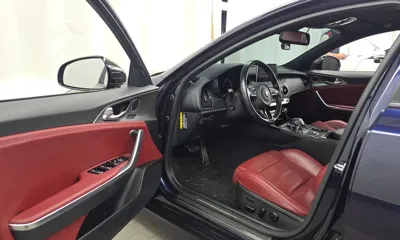 Kia Stinger 2020, 74135 км, за 12052.12 USD - фото 10