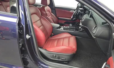 Kia Stinger 2020, 74135 км, за 12052.12 USD - фото 11