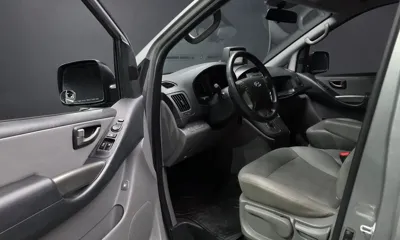 Hyundai Starex 2015, 69484 км, за 7361.57 USD - фото 10