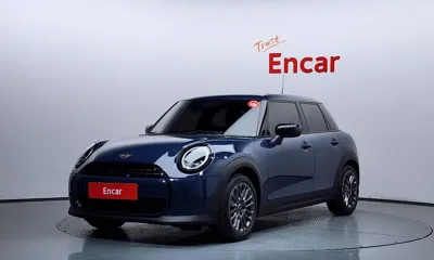 MINI Cooper · 2025 год