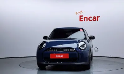MINI Cooper 2025, 1797 км, за 22646.71 USD