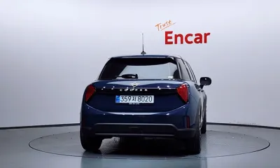 MINI Cooper 2025, 1797 км, за 22646.71 USD