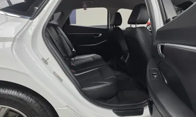 Hyundai Sonata 2023, 56139 км, за 12817.97 USD - фото 12
