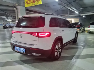 Mercedes-Benz EQB 2024, 18101 км, за 29641.71 USD - фото 11