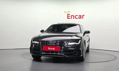 Audi A7 2015, 114105 км, за 9744.52 USD