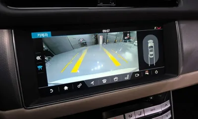 Jaguar XF 2017, 108543 км, за 5496.68 USD - фото 15