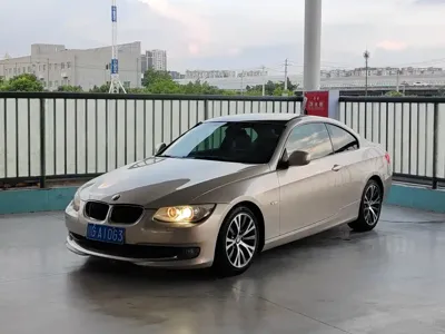 BMW 3 Series (Import) · 2013 год