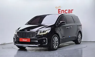 Kia Canival · 2019 год