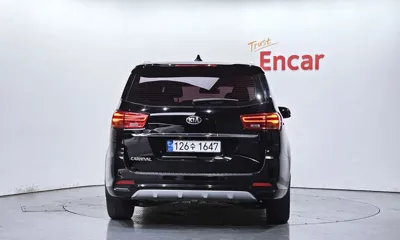 Kia Canival 2019, 39535 км, за 10749.19 USD