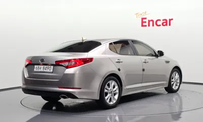 Kia K5 2011, 162719 км, за 66096.03 USD