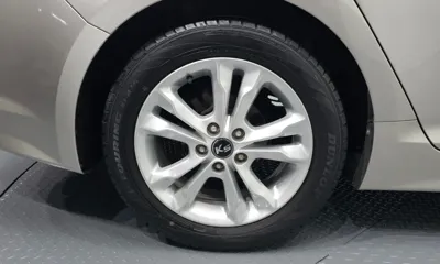Kia K5 2011, 162719 км, за 66096.03 USD