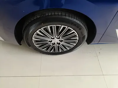 Buick GL8 Hybrid 2026, 1000 км, за 43672.33 USD - фото 23