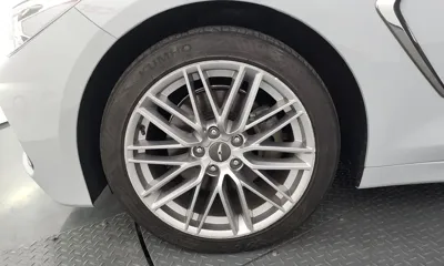Genesis G70 2019, 171241 км, за 7894.91 USD