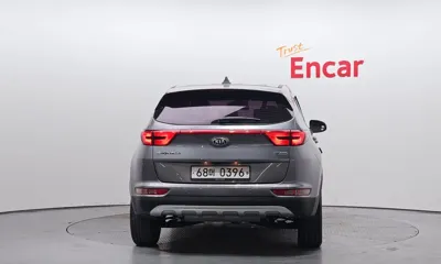 Kia Sportage 2016, 92562 км, за 6432.98 USD