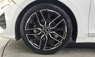 Kia K5 2020, 67136 км, за 11832.37 USD