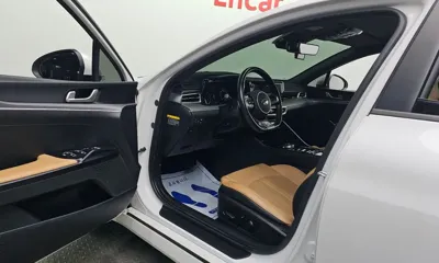 Kia K5 2020, 67136 км, за 11832.37 USD - фото 10