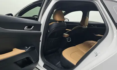 Kia K5 2020, 67136 км, за 11832.37 USD - фото 11