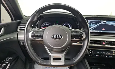 Kia K5 2020, 67136 км, за 11832.37 USD - фото 15