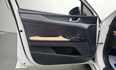 Kia K5 2020, 67136 км, за 11832.37 USD - фото 24