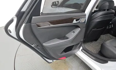 Genesis G80 2018, 156319 км, за 9441.94 USD - фото 25