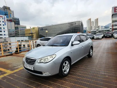 Hyundai Avante · 2009 год