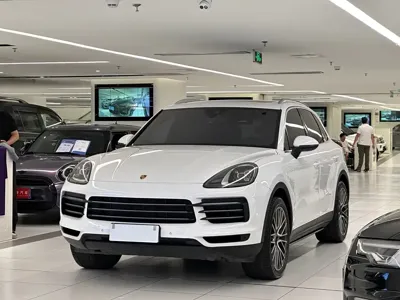 Porsche Cayenne · 2019 год