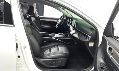 Hyundai Grandeur 2022, 54036 км, за 17060.52 USD - фото 26