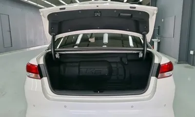 Kia K5 2016, 90376 км, за 6432.98 USD - фото 12